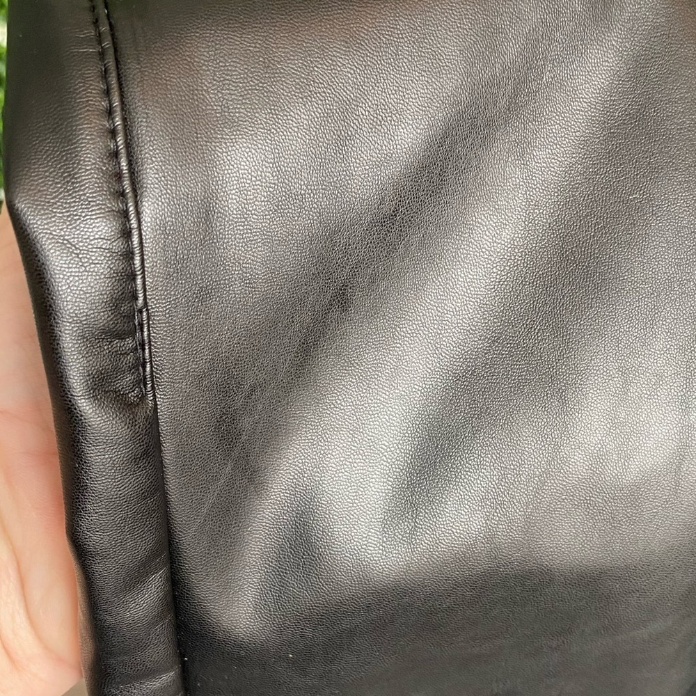 231 FAUX‎ LEATHER ULTRA HIGH RISE SKINNY BOOT IN BLACK - Picture 13 of 14